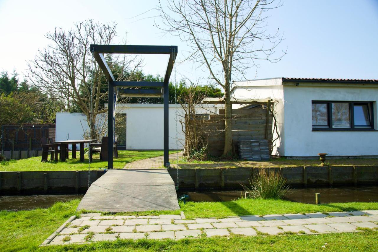 Bungalow Haarlem Amsterdam With Jacuzzi Vijfhuizen Exterior foto