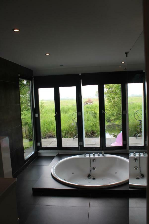 Bungalow Haarlem Amsterdam With Jacuzzi Vijfhuizen Exterior foto